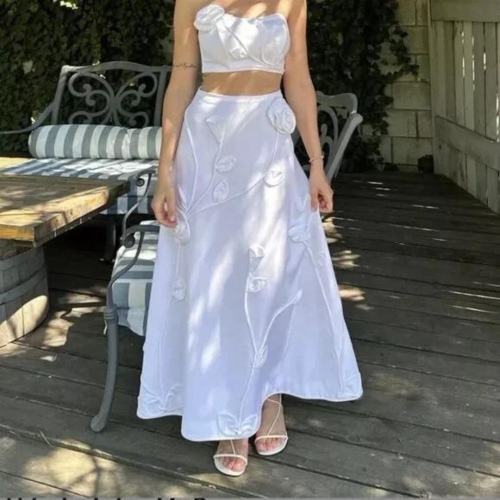 Zimmermann Matchmaker Rose Appliqué Flare White Linen Midi Skirt AU1